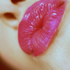 Lots of kisses *Mwah*  ♥